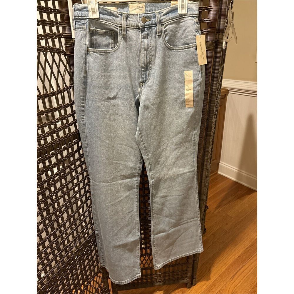 Universal Thread Light Blue Flare & Wide Leg Jeans